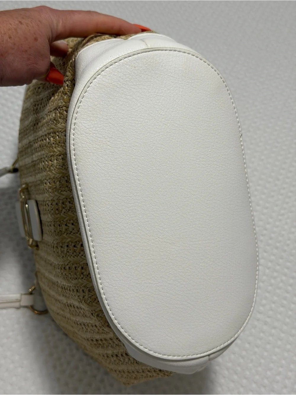 Enzo Angiolini White and Natural Straw Bucket Tote